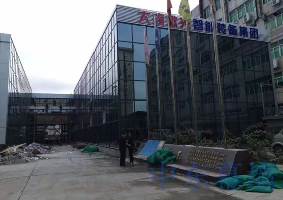 深圳光明區安裝玻璃幕墻安裝多少錢一平方