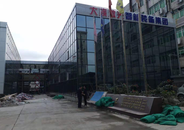 深圳光明區玻璃幕墻安裝多少錢一平方